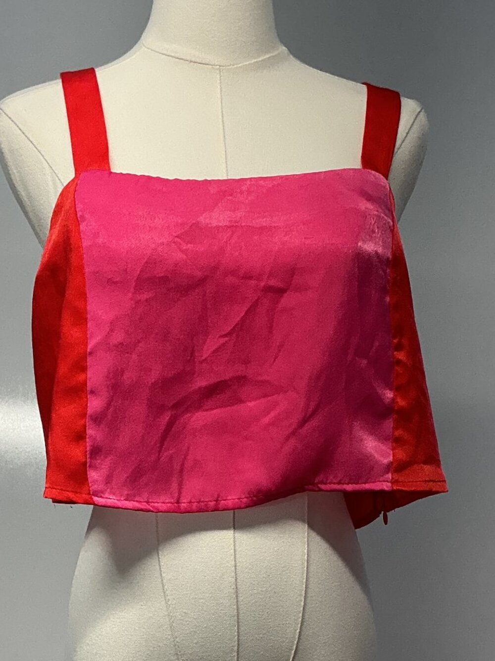 Petal & Pup Lulu M Red Pink Two Piece Maxi Skirt Set Colorblock High Low - Picture 2 of 15